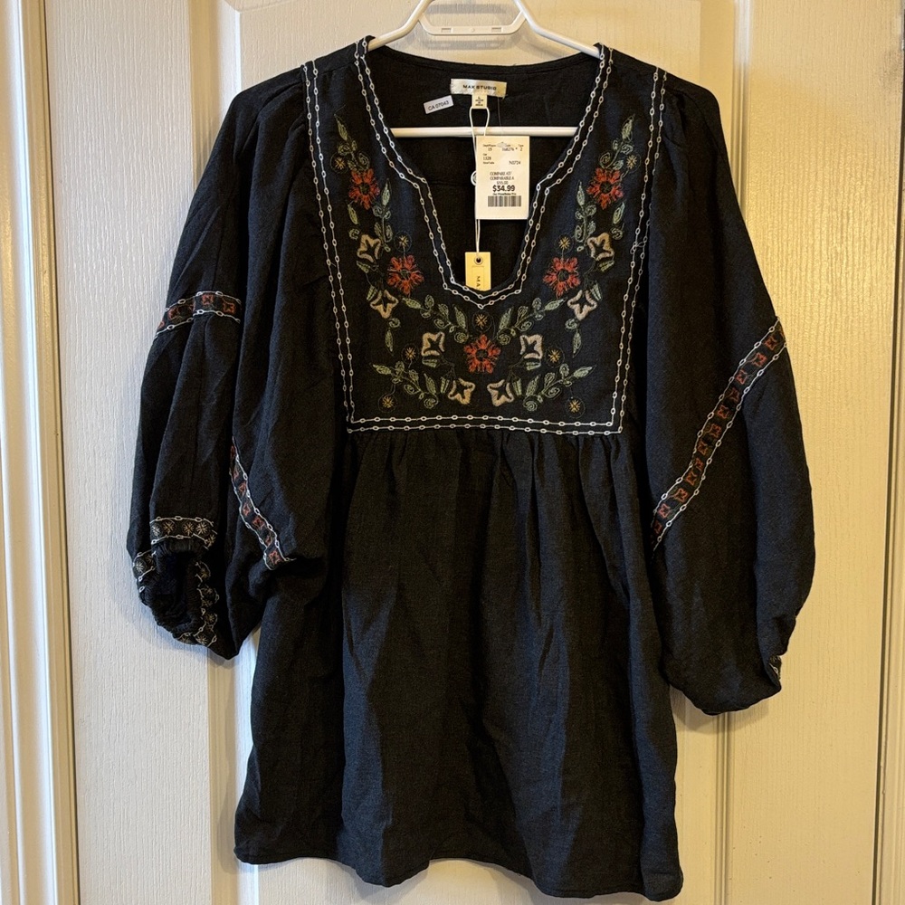 Max Studio Grey Boho Blouse with Floral Embroidery